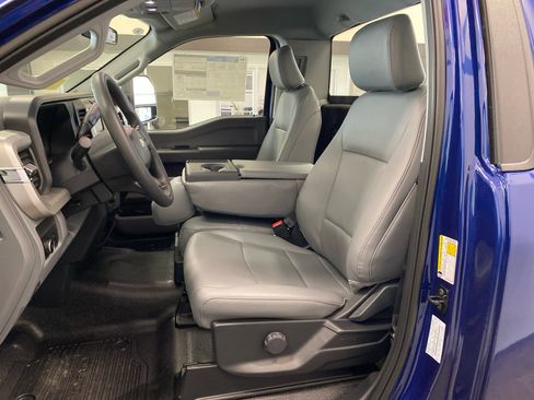 New 2026 Ford F250 XL w/ XL Chrome Package image 10