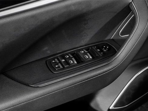 Used 2022 Maserati Levante GT image 50