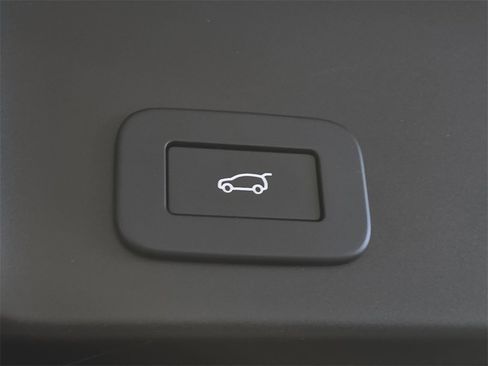 Used 2026 Land Rover Range Rover Evoque S image 30