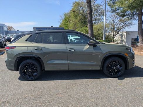 New 2026 Volkswagen Tiguan SE R-Line AWD/4WD image 3