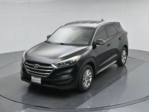Used 2017 Hyundai Tucson SE Plus w/ Cargo Package FWD image 39