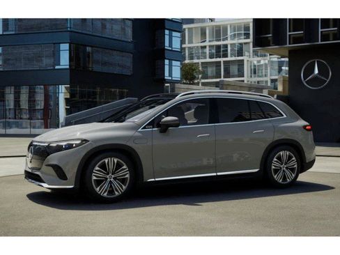New 2026 Mercedes-Benz EQS 400 4MATIC SUV image 37