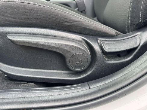 Used 2023 Kia Forte LXS image 13