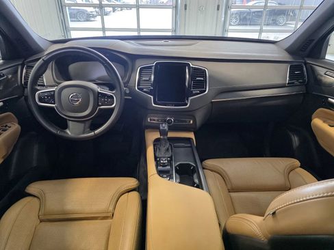 Used 2022 Volvo XC90 T6 Inscription image 29