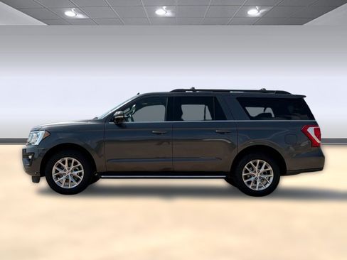 Used 2021 Ford Expedition Max XLT RWD image 2