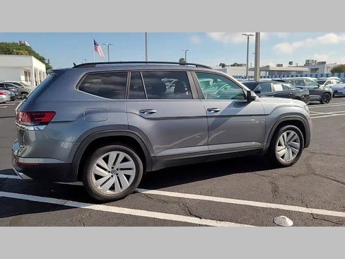 Used 2021 Volkswagen Atlas SE image 22