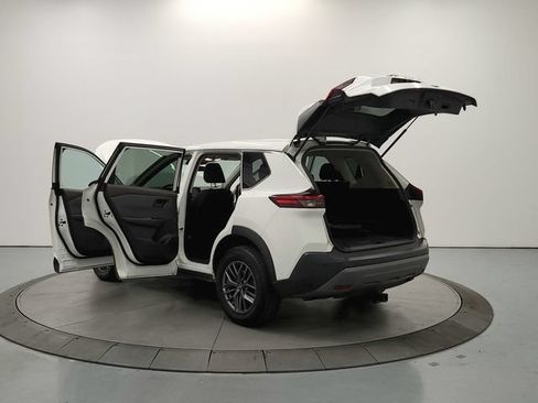 Used 2023 Nissan Rogue S AWD/4WD image 14