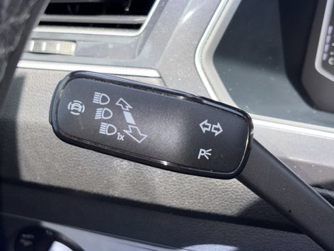 Used 2024 Volkswagen Tiguan SEL R-Line AWD/4WD image 12