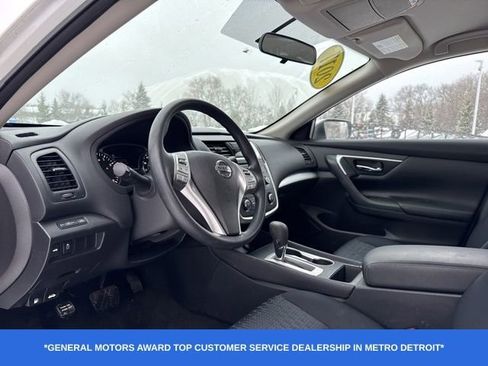 Used 2017 Nissan Altima 2.5 image 7