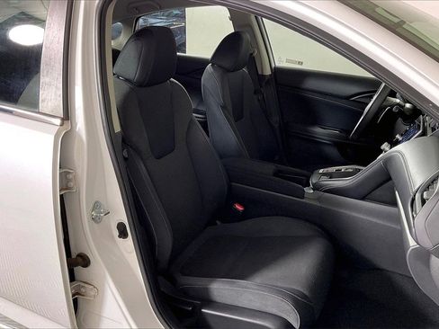 Used 2021 Honda Insight EX image 6