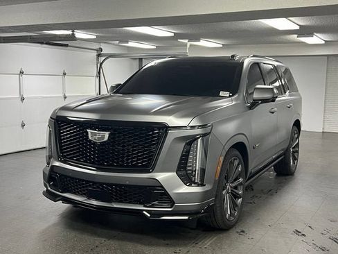 Certified 2026 Cadillac Escalade V w/ LPO, Onyx Lite Package AWD/4WD image 1