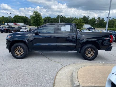 Used 2023 Chevrolet Colorado LT AWD/4WD image 4