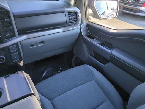Used 2025 Ford F150 XLT w/ Equipment Group 301A Standard RWD image 17