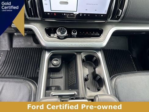 Certified 2025 Ford Expedition Max Platinum AWD/4WD image 16
