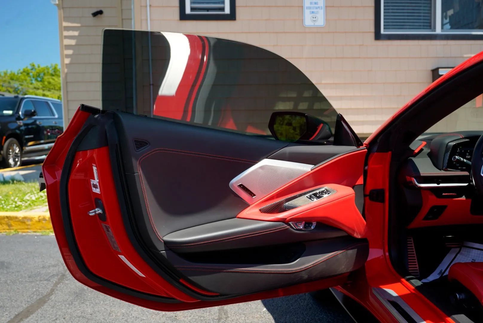 Used 2020 Chevrolet Corvette Stingray Premium Cpe w/ 3LT Preferred Equipment Group RWD image 29