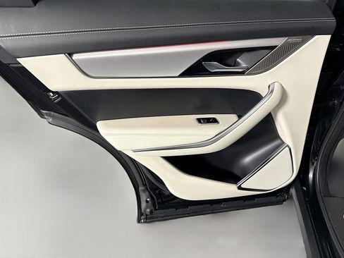 Used 2024 Jaguar F-PACE R-Dynamic S image 26