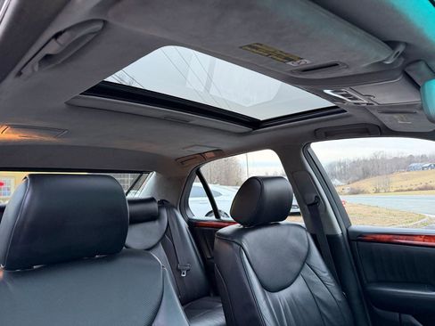 Used 2005 Lexus LS 430 image 36