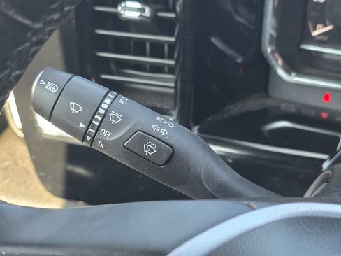 Used 2025 GMC Sierra 1500 SLT RWD image 37