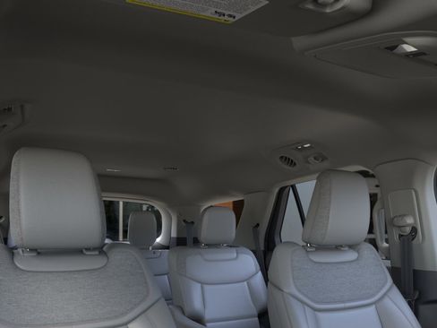 New 2026 Ford Explorer Active w/ Active Comfort Package RWD image 22