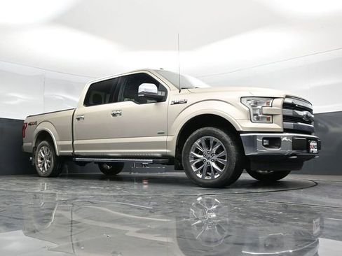 Used 2017 Ford F150 Lariat w/ Equipment Group 502A Luxury AWD/4WD image 53