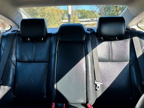 Used 2014 Toyota Avalon XLE Premium image 15