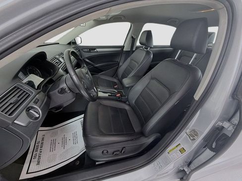 Used 2015 Volkswagen Passat 1.8T SE image 21