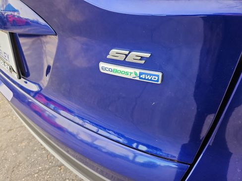 Used 2015 Ford Escape SE image 14