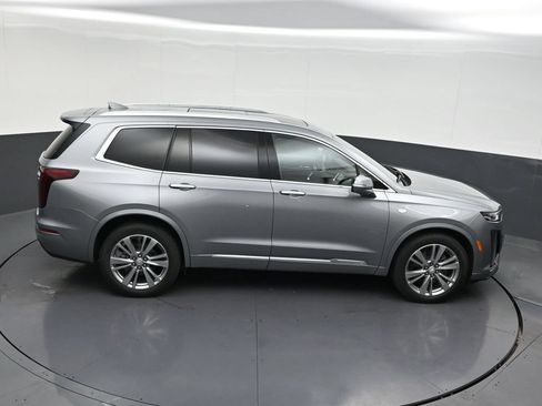 Used 2024 Cadillac XT6 Premium Luxury FWD image 21