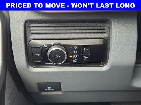 Used 2025 Ford F250 XLT w/ FX4 Off-Road Package image 24