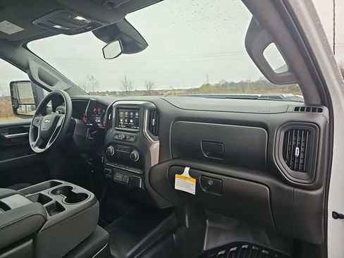 New 2026 Chevrolet Silverado 3500 W/T AWD/4WD image 27