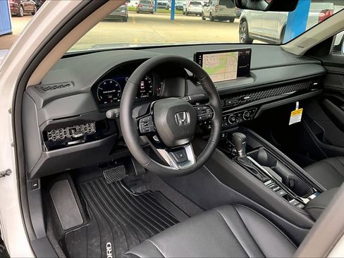 New 2026 Honda Accord Touring image 8