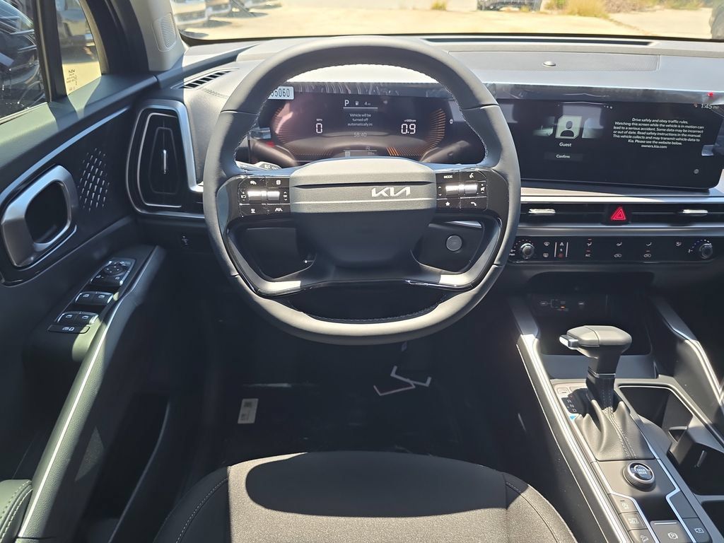 New 2026 Kia Sorento LX FWD image 13