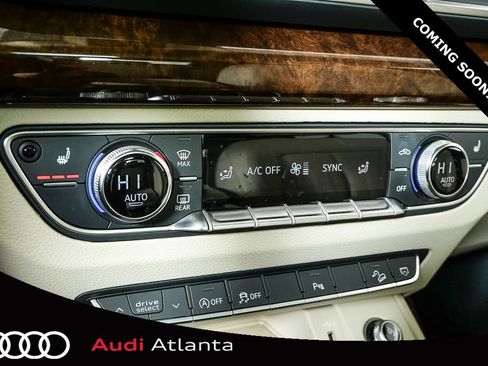 Used 2020 Audi Q5 2.0T Premium Plus w/ Premium Plus Package image 16