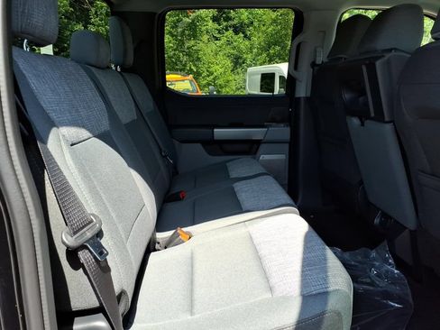 New 2026 Ford F350 XLT w/ XLT Premium Package AWD/4WD image 15