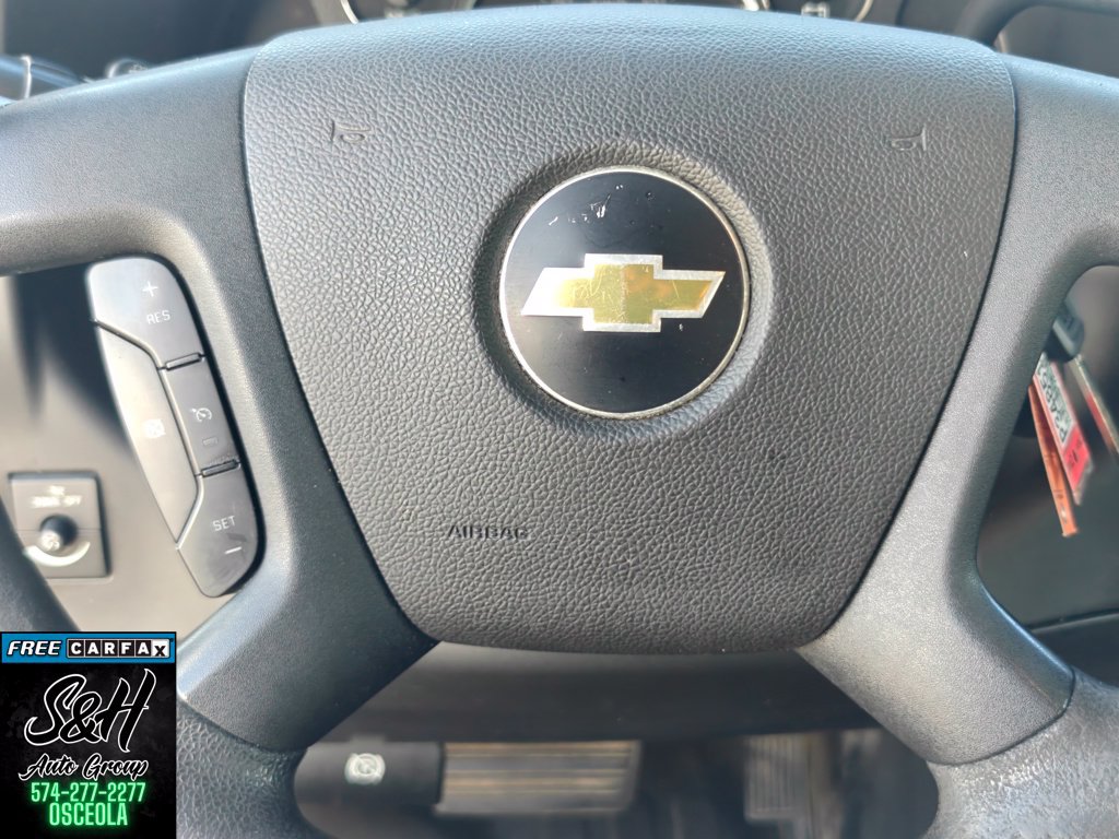 Used 2021 Chevrolet Express 2500 w/ Driver Convenience Package RWD image 5