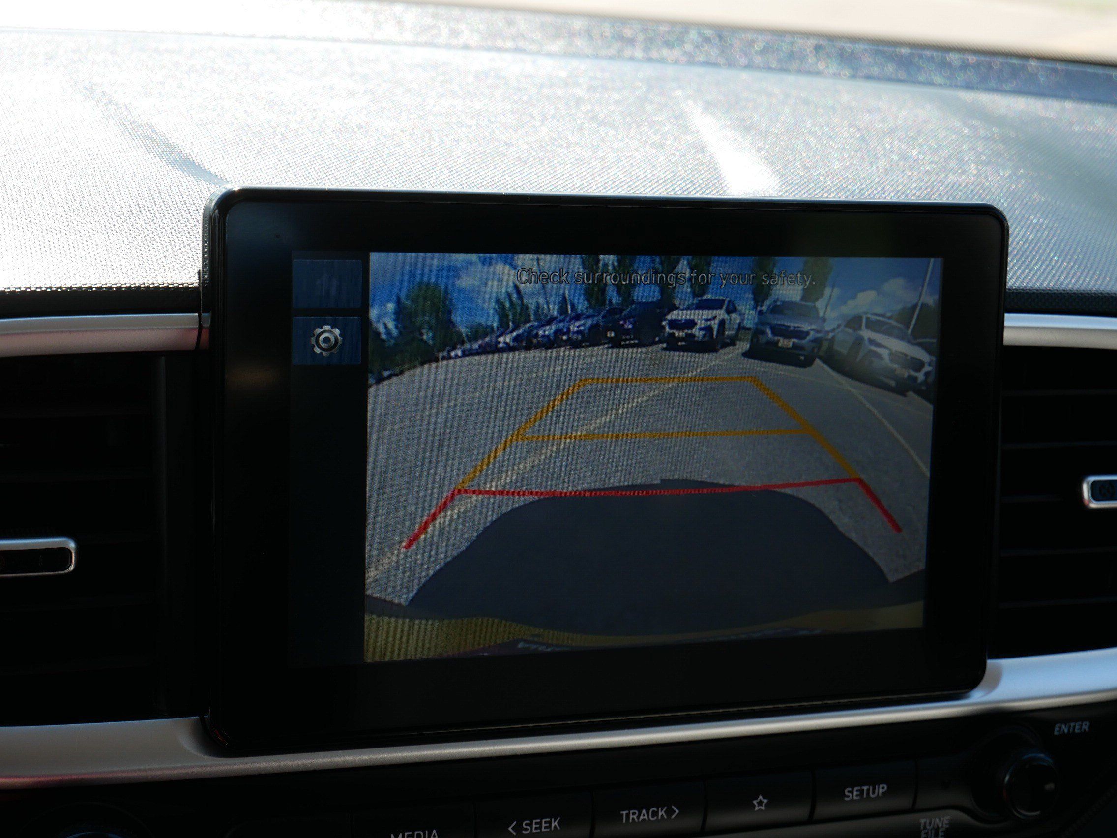 Used 2026 Hyundai Venue SEL FWD image 27