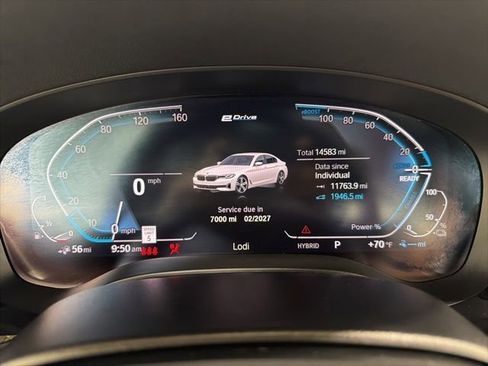 Used 2023 BMW 530e xDrive w/ Premium Package AWD/4WD image 32