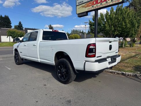 Used 2020 RAM 3500 Big Horn w/ Night Edition AWD/4WD image 2