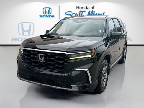 Certified 2023 Honda Pilot EX-L image 3