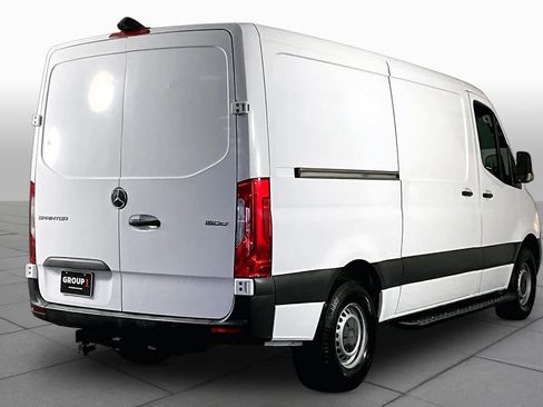 Used 2019 Mercedes-Benz Sprinter 144 image 13