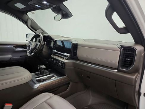 Used 2023 Chevrolet Silverado 1500 LT w/ Z71 Off-Road Package image 38