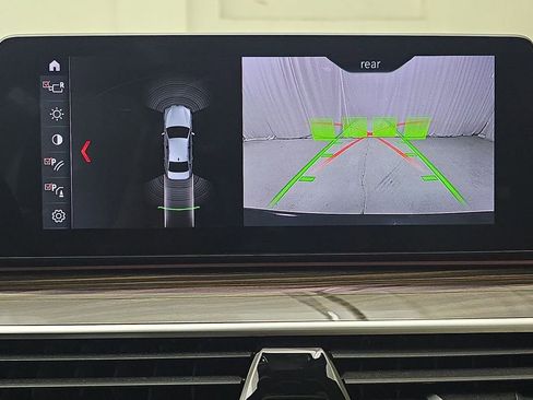 Used 2019 BMW M550i xDrive AWD/4WD image 19