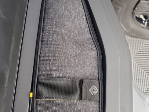 Used 2022 Rivian R1T Adventure image 32