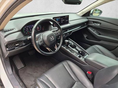 Used 2024 Honda Accord EX-L image 10