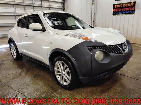 Used 2012 Nissan Juke SV AWD/4WD image 1