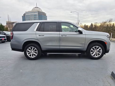 Used 2024 Chevrolet Tahoe Premier AWD/4WD image 2