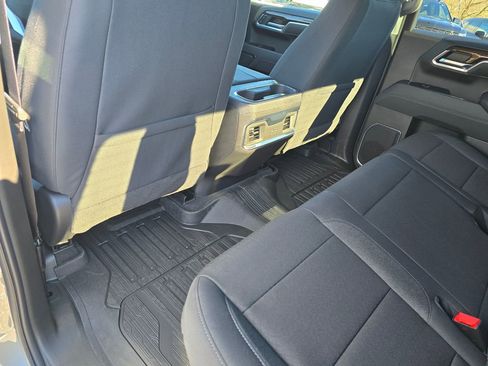 New 2026 GMC Sierra 1500 Elevation image 23