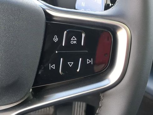 New 2026 Volvo EX30 Plus w/ Protection Package Premier image 23