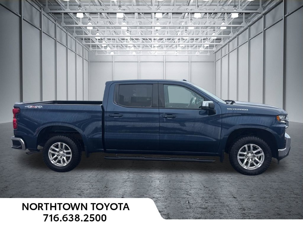 Used 2021 Chevrolet Silverado 1500 LT AWD/4WD image 28