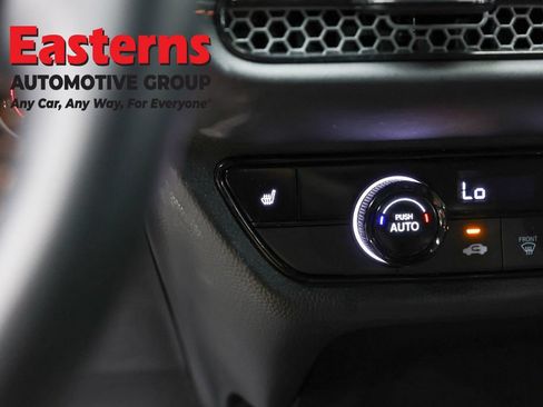 Used 2025 Honda HR-V Sport image 19
